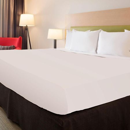 Country Inn & Suites By Radisson, Elkhart North, In 외부 사진