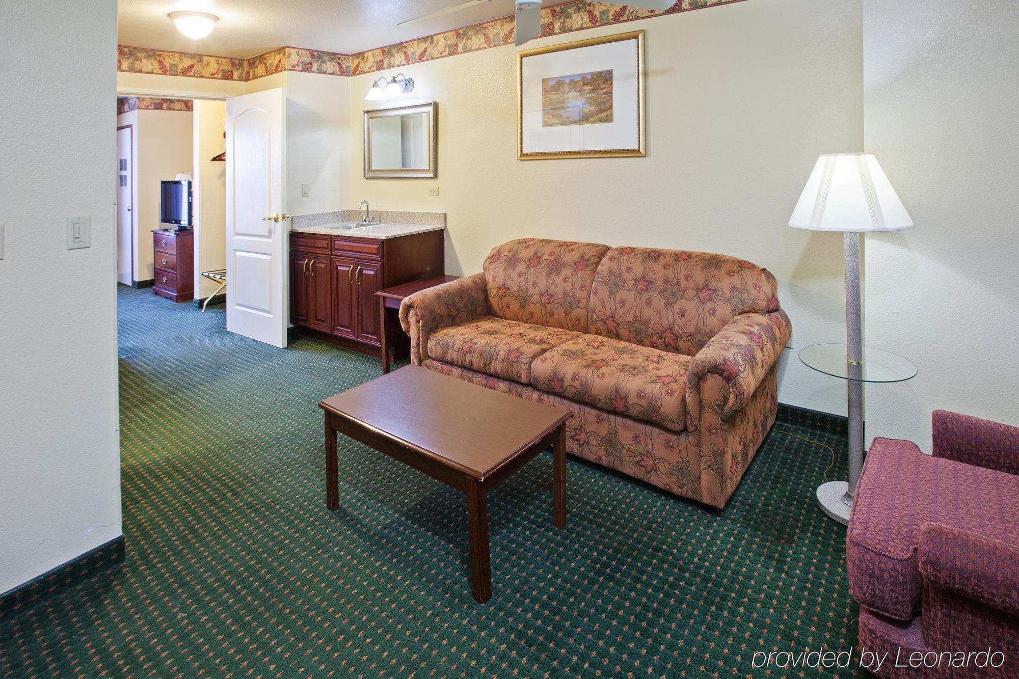 Country Inn & Suites By Radisson, Elkhart North, In 외부 사진